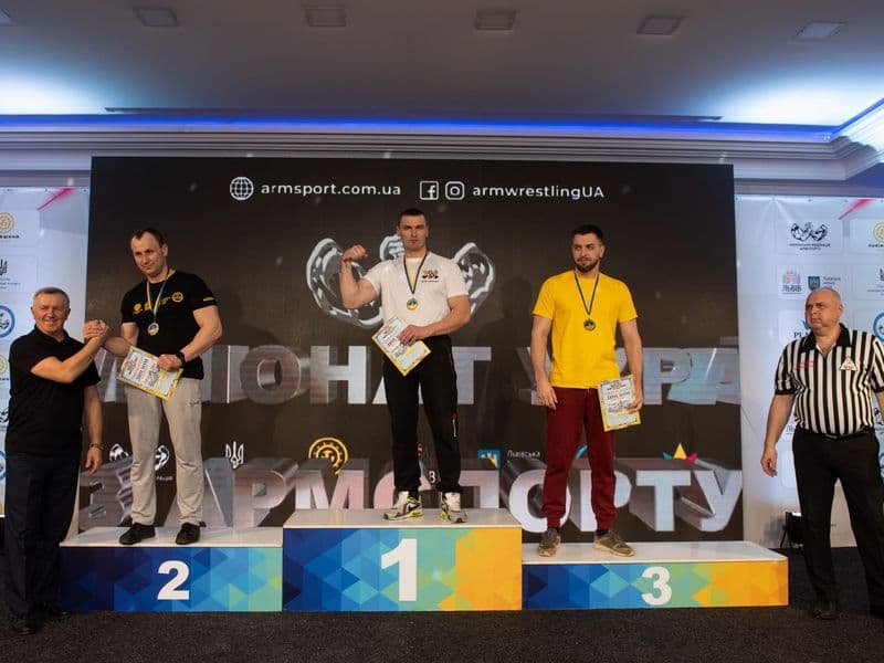 Чемпіонат України, день 1