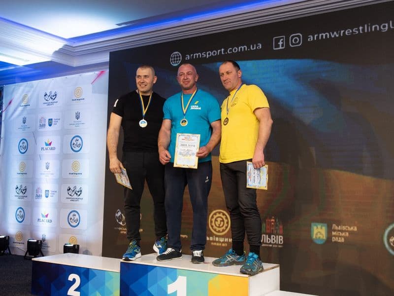 Чемпіонат України, день 1