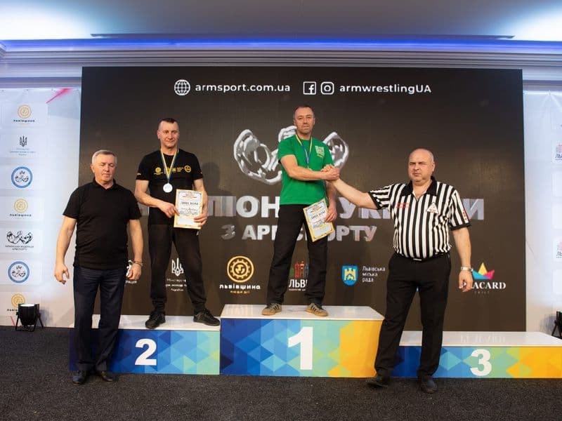 Чемпіонат України, день 1
