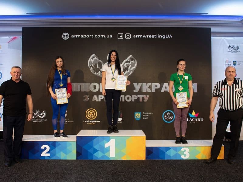 Чемпіонат України, день 1