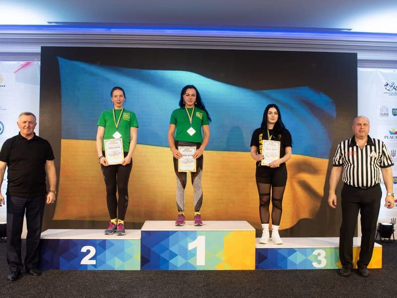 Чемпіонат України, день 1