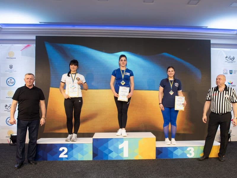 Чемпіонат України, день 1
