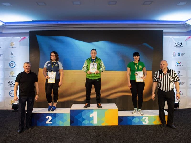 Чемпіонат України, день 1