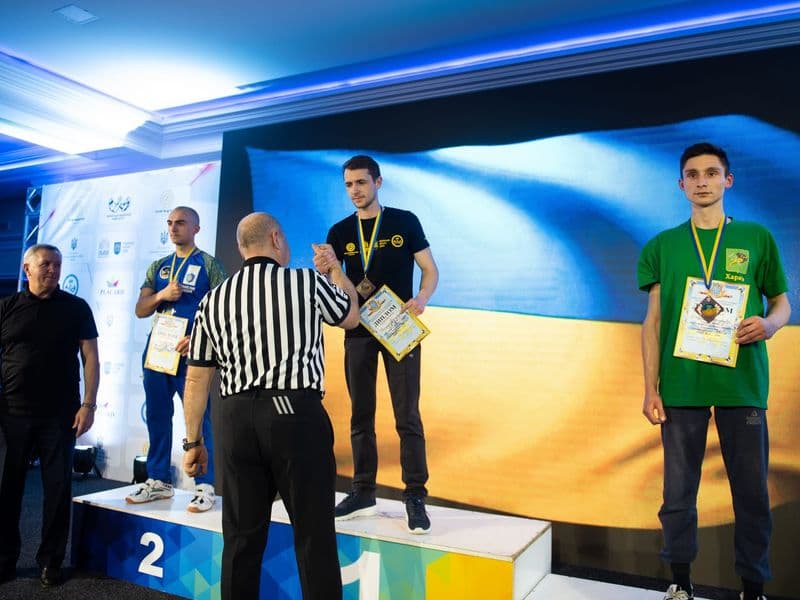 Чемпіонат України, день 1