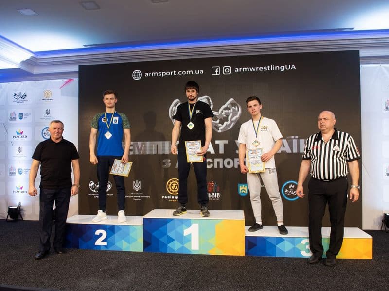 Чемпіонат України, день 1