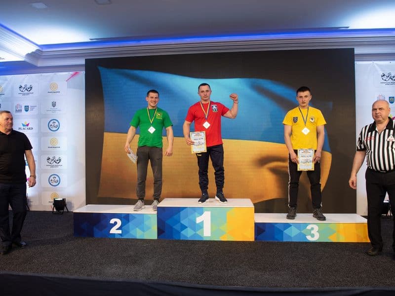 Чемпіонат України, день 1