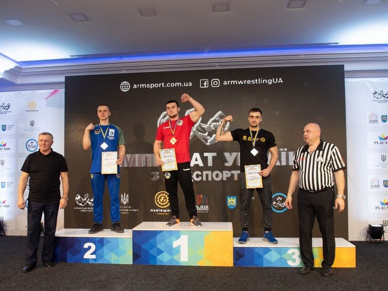 Чемпіонат України, день 1