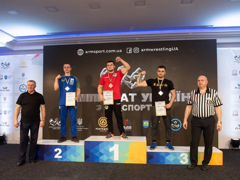 Чемпіонат України, день 1