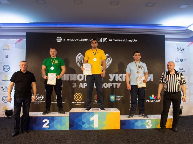 Чемпіонат України, день 1
