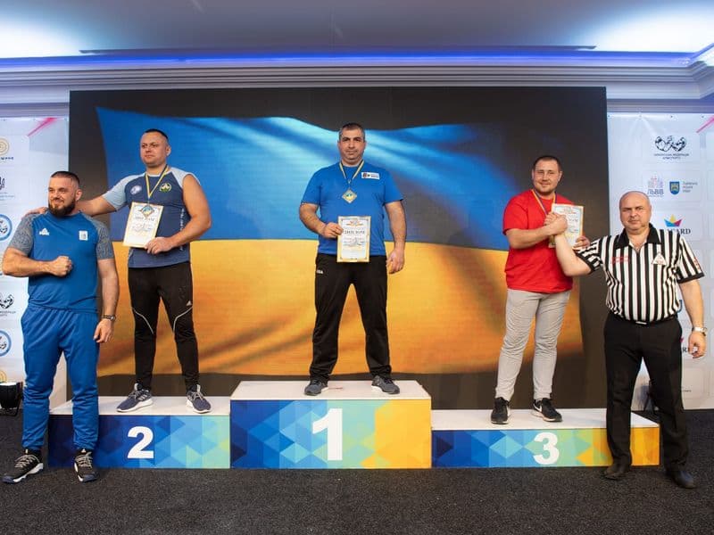 Чемпіонат України, день 1