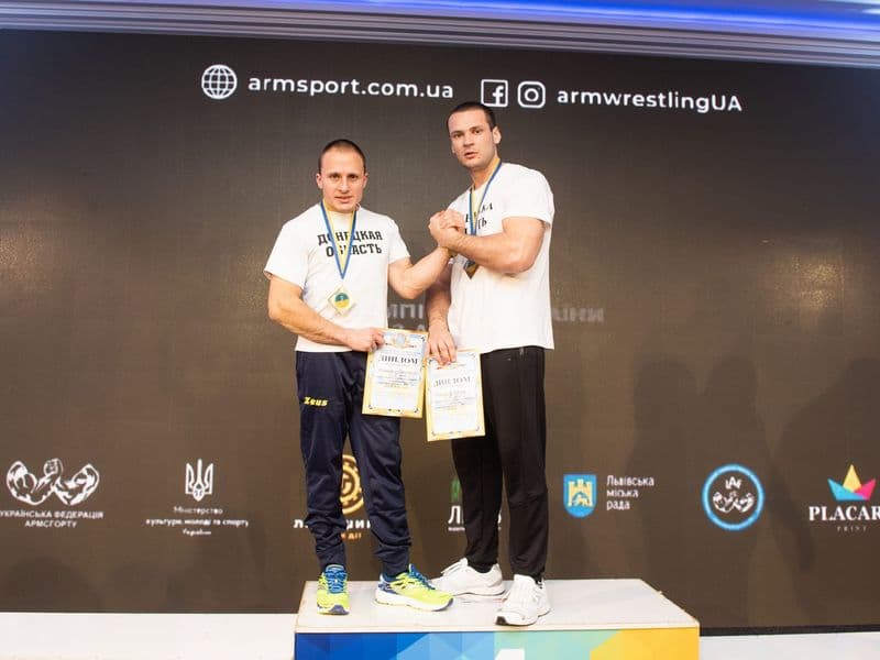Чемпіонат України, день 1