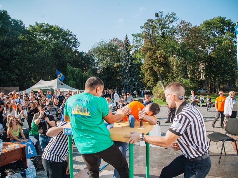 Битва Міст (Львів vs Харків)