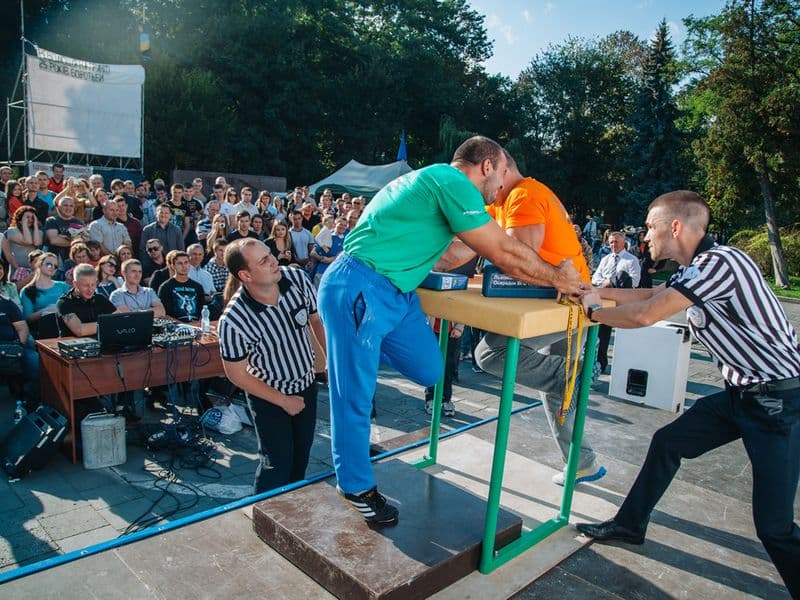 Битва Міст (Львів vs Харків)